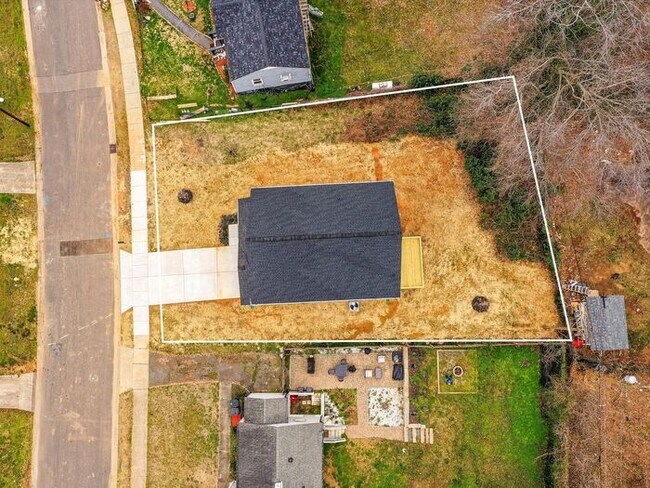 Building Photo - Brand New 4BD/2.5BA Home in Revolution Park!