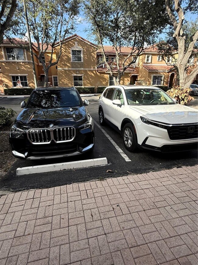 Building Photo - 8544 NW 140th Terrace