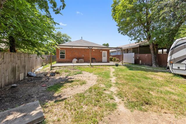Building Photo - 3918 Sonora Ave