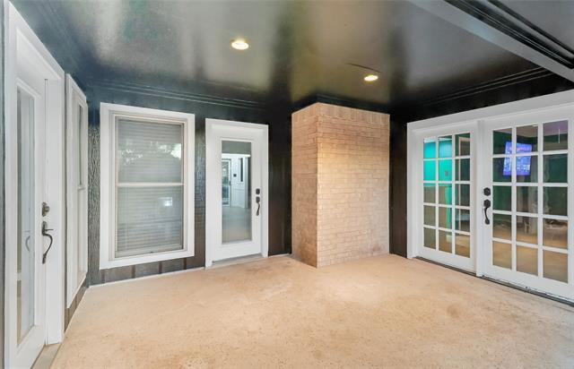 Building Photo - 2722 Stoneridge Dr