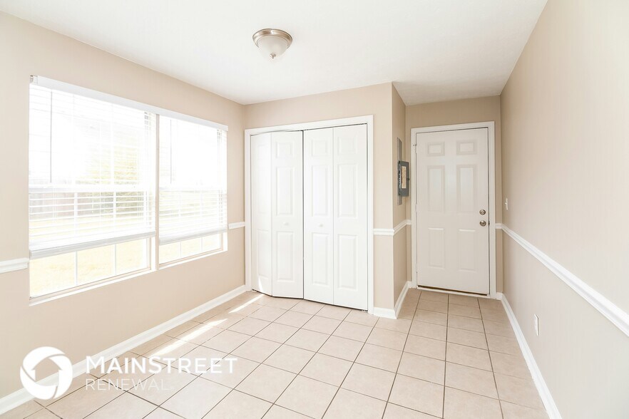 Building Photo - 9403 Highland Ridge