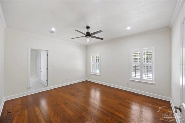 Building Photo - 3385 Montecito Blvd