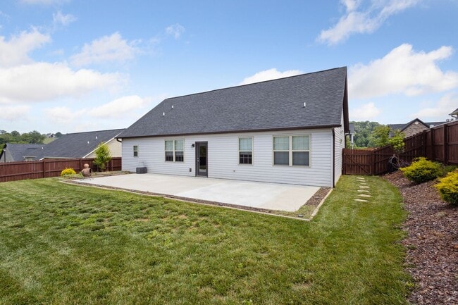 Building Photo - 1563 Hammett Rd