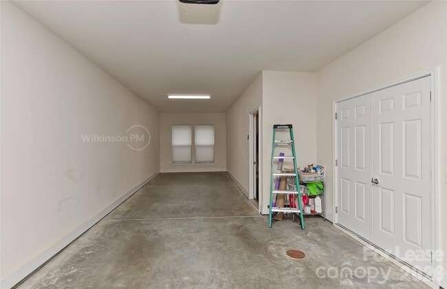 Building Photo - 13047 Tinton Ave