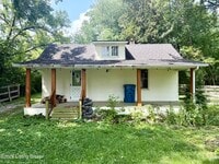Building Photo - 406 Evergreen Rd