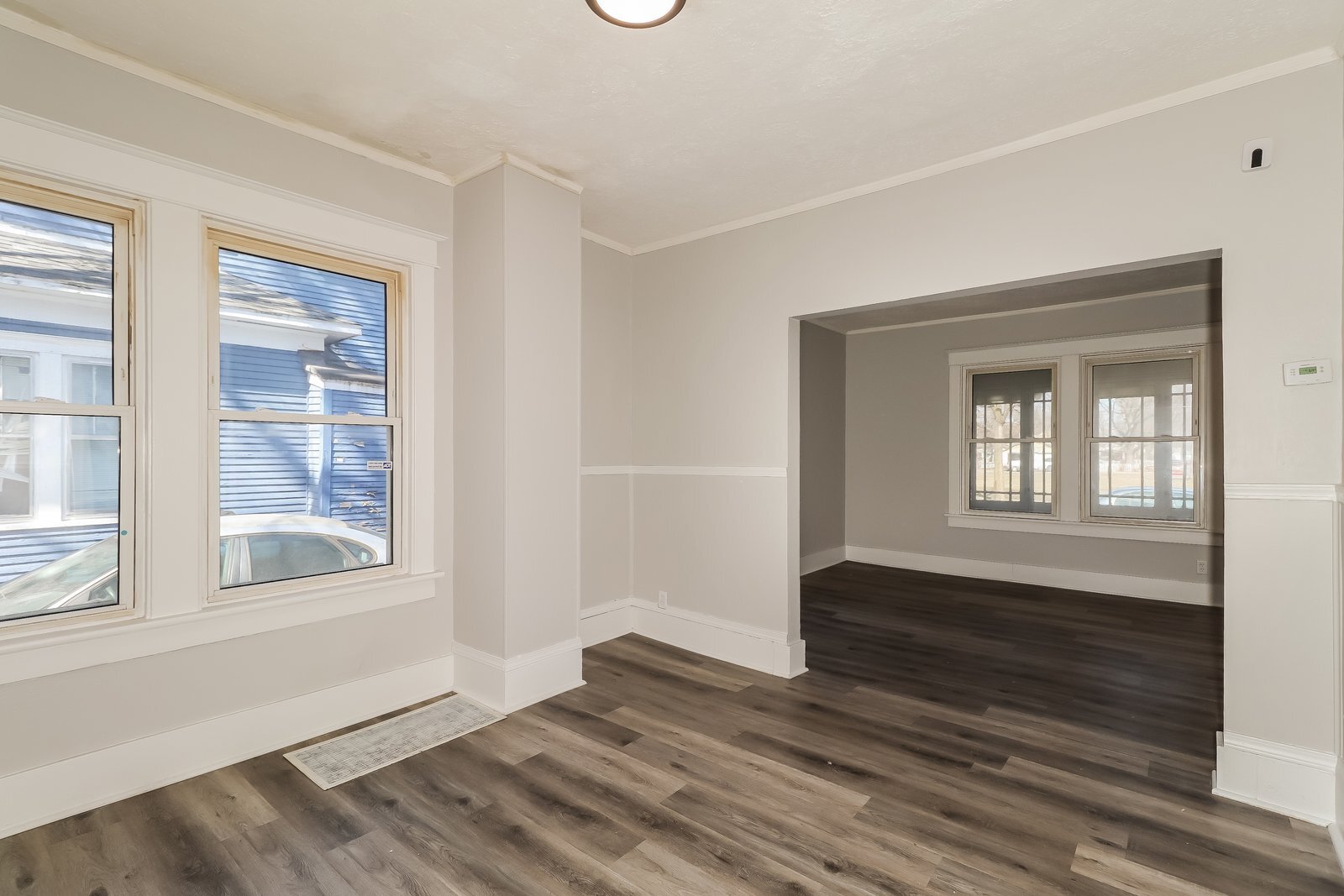 Building Photo - 619 W Cleveland Ave