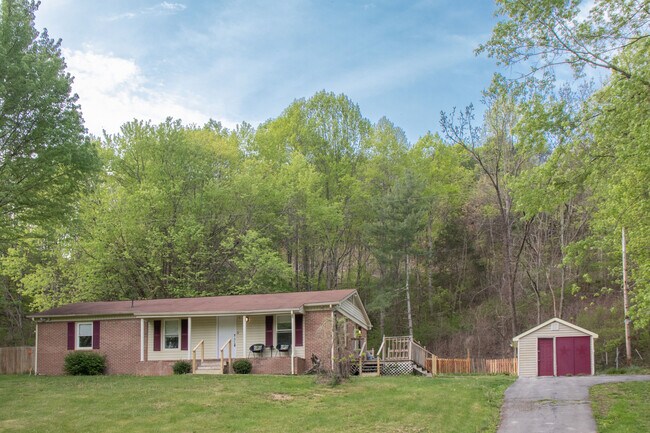 Primary Photo - 21270 McCann Rd