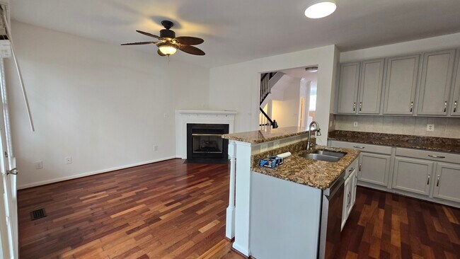 Building Photo - 21138 Angela Square