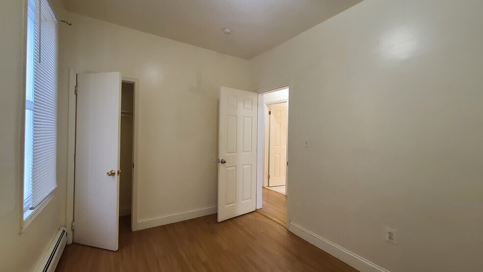 Building Photo - 32 Armstrong Ave