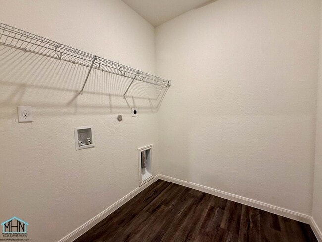 Building Photo - Beautiful 4-Bedroom 3-Bath Single Story Home Conveniently Located near Loop 1604, I-10, and FM 1516!