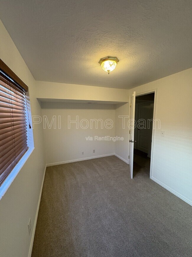 Building Photo - 1157 N 2925 W