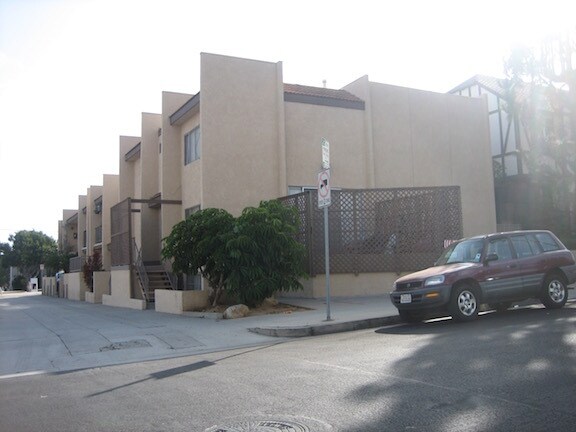 Building Photo - 1144 21st St