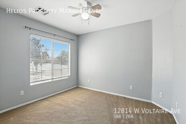 Building Photo - 12814 W Voltaire Ave