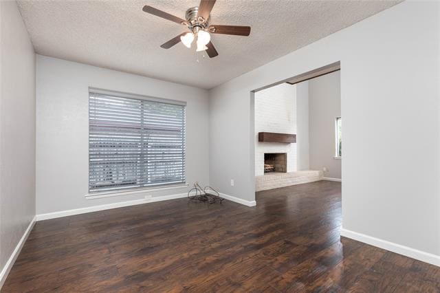 Building Photo - 2225 Park Hill Dr