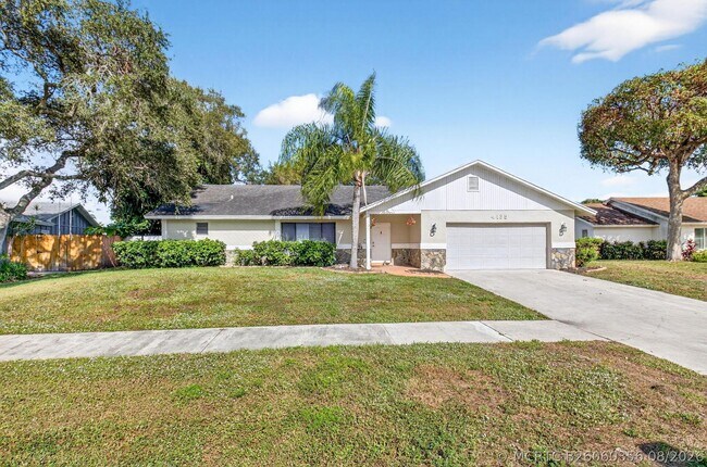 Building Photo - 4135 Bay Laurel Way