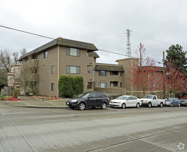 Primary Photo - Gracey Apartments