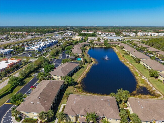Building Photo - 9101 Gervais Cir