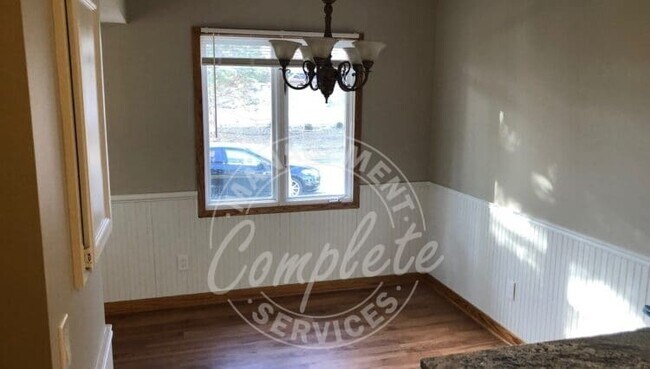 Building Photo - 4710 Osage Pt