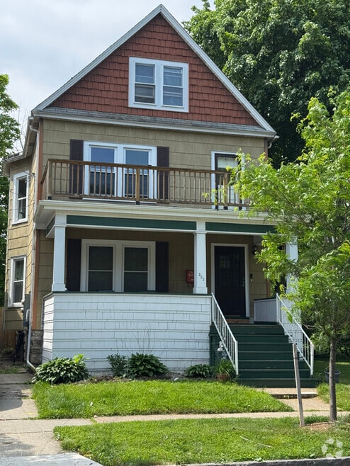 Building Photo - 233 Bird Ave