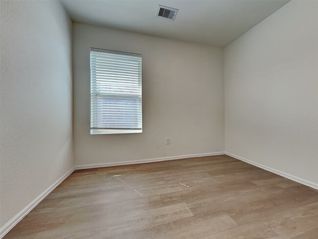 Building Photo - 26815 Wilderye Cv Ln