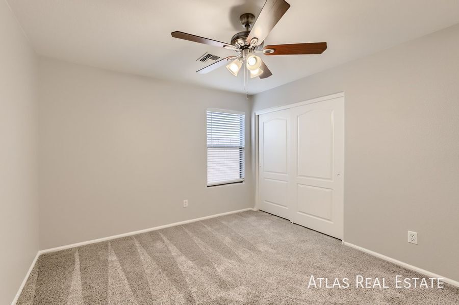 Building Photo - 5338 N Ormondo Way