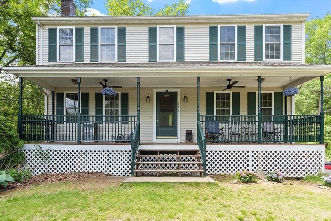 Primary Photo - 389 Central St