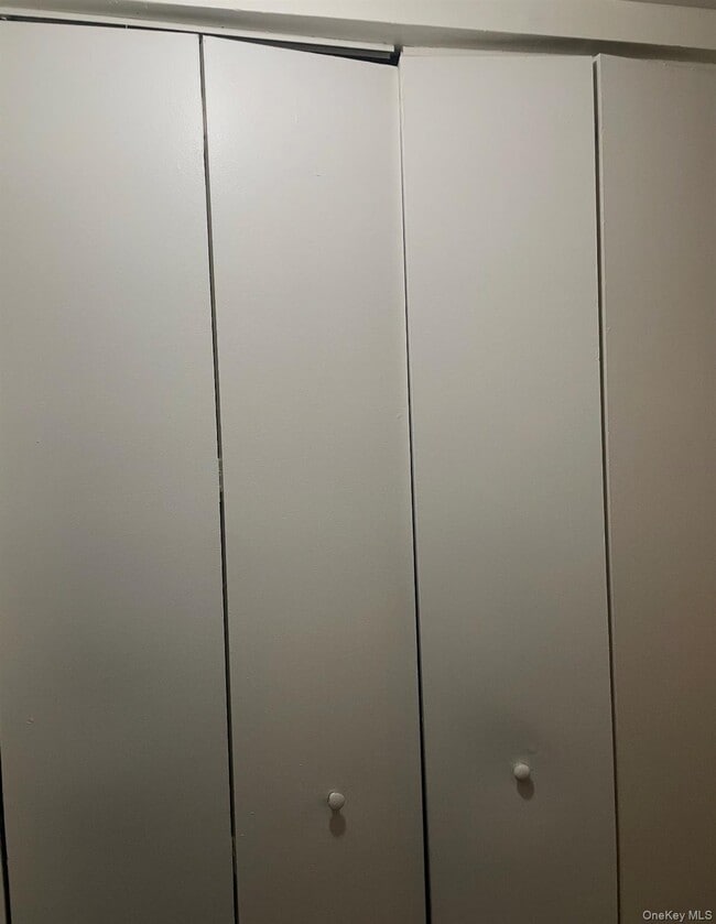 Building Photo - 1517 Popham Ave