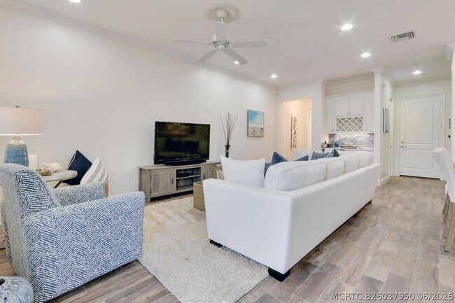Building Photo - 114 Ocean Breeze Dr