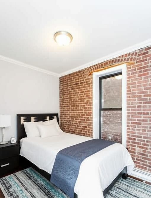 Building Photo - 434 W 52nd St