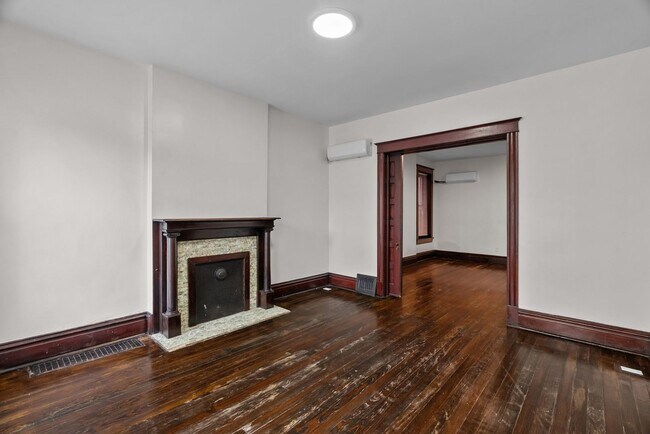 Building Photo - 2042-2044 RUSSELL BLVD