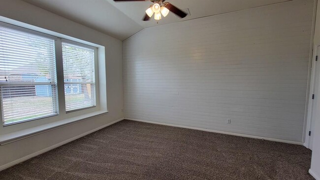 Building Photo - 1408 Twin Cove