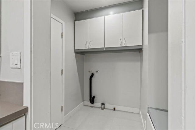 Building Photo - 8708 Reading Ave