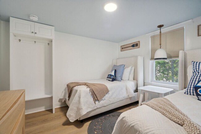 Building Photo - 61 Ocean Blvd