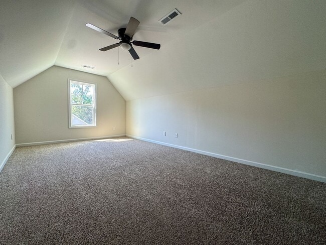 Building Photo - 3 Bed 2 Bath Plus Bonus Room in Parkton