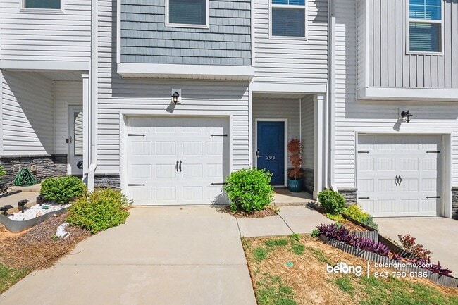 Building Photo - 203 Norse Crk Dr