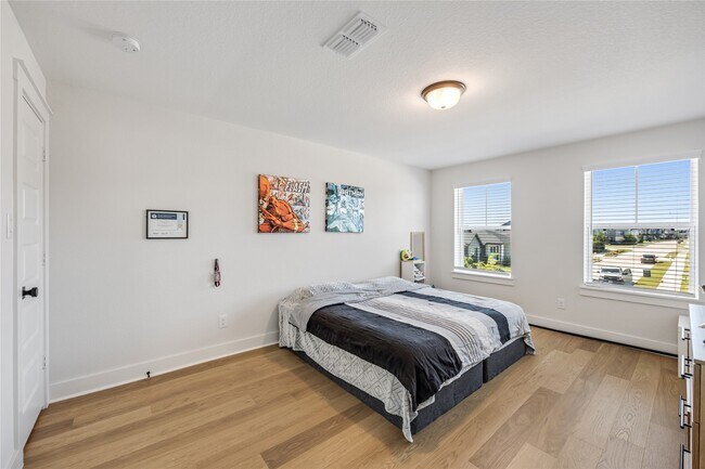 Building Photo - 15126 Boisterous Wy