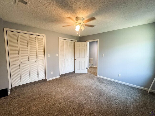 Building Photo - 2108 Marshallville Rd