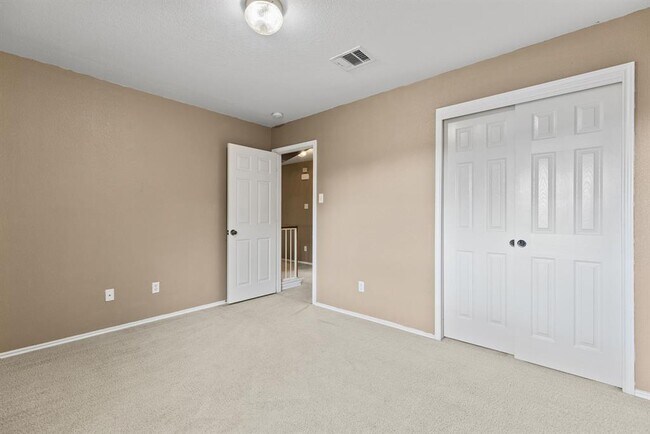 Building Photo - 3769 Castle Rock Dr