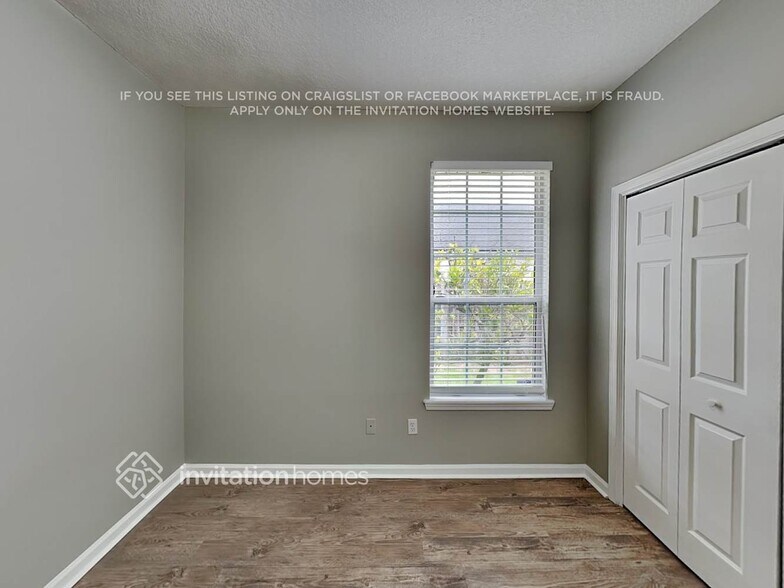Building Photo - 4000 Sioux Cir
