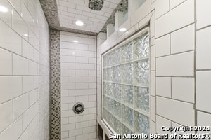 Building Photo - 3401 Sugarhill Dr