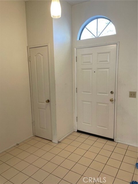 Building Photo - 2300 Maple Ave