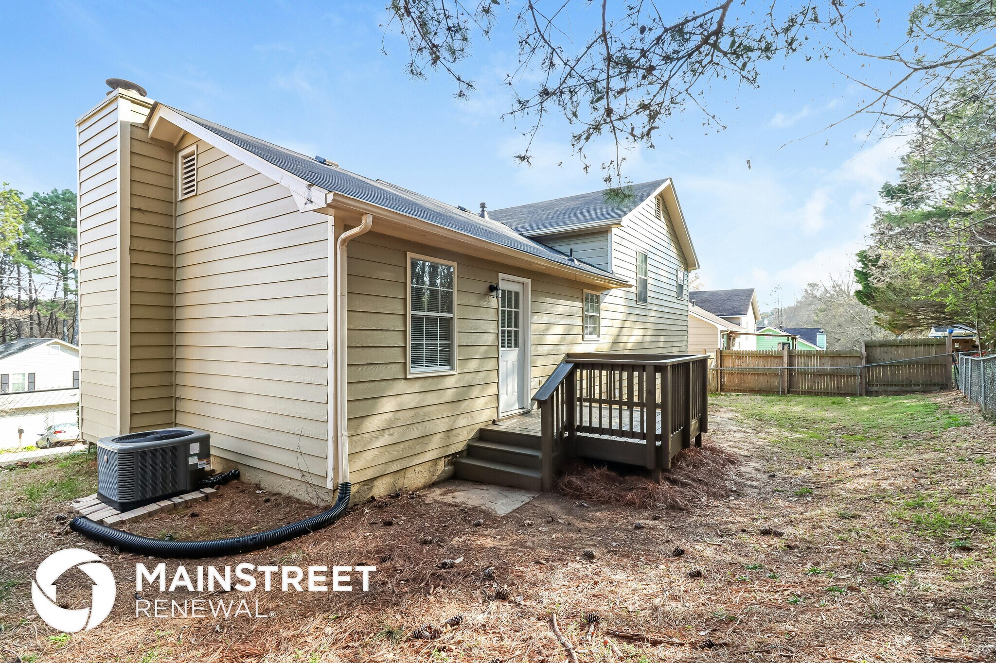 Building Photo - 211 Hampton Dr