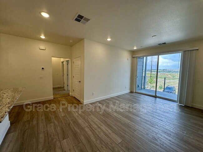 Building Photo - 16841 Askins Lp