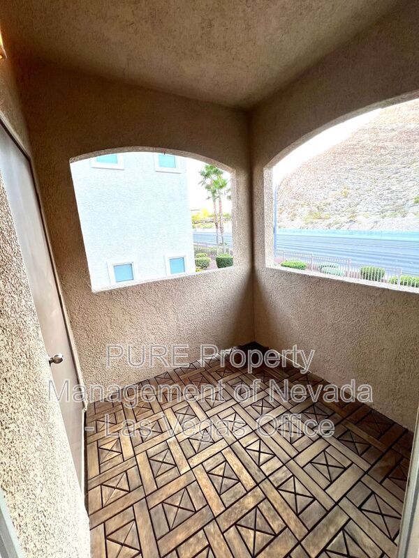 Building Photo - 3545 Cactus Shadow St