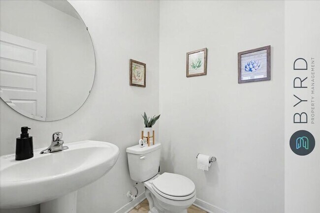 Building Photo - 18111 Jones Run Trl