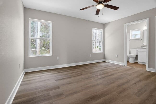 Building Photo - 7151 Tunica St