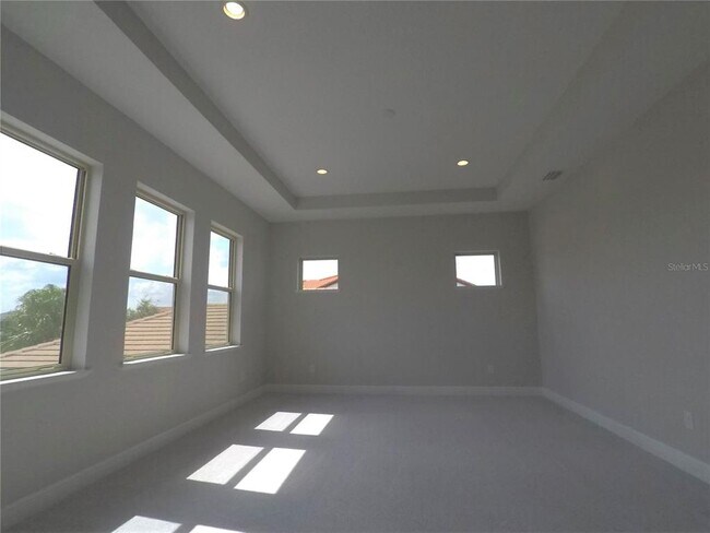 Building Photo - 15738 Shorebird Ln