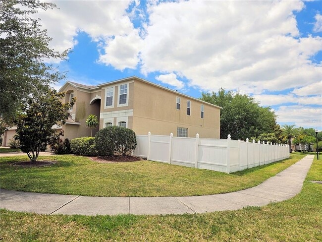 Building Photo - 718 Willett Dr