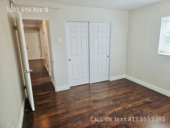 Building Photo - 3601 6th Ave N