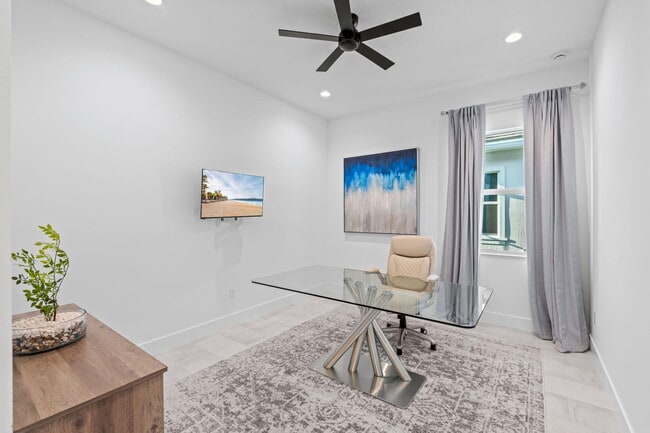 Building Photo - 10099 Regency Wy